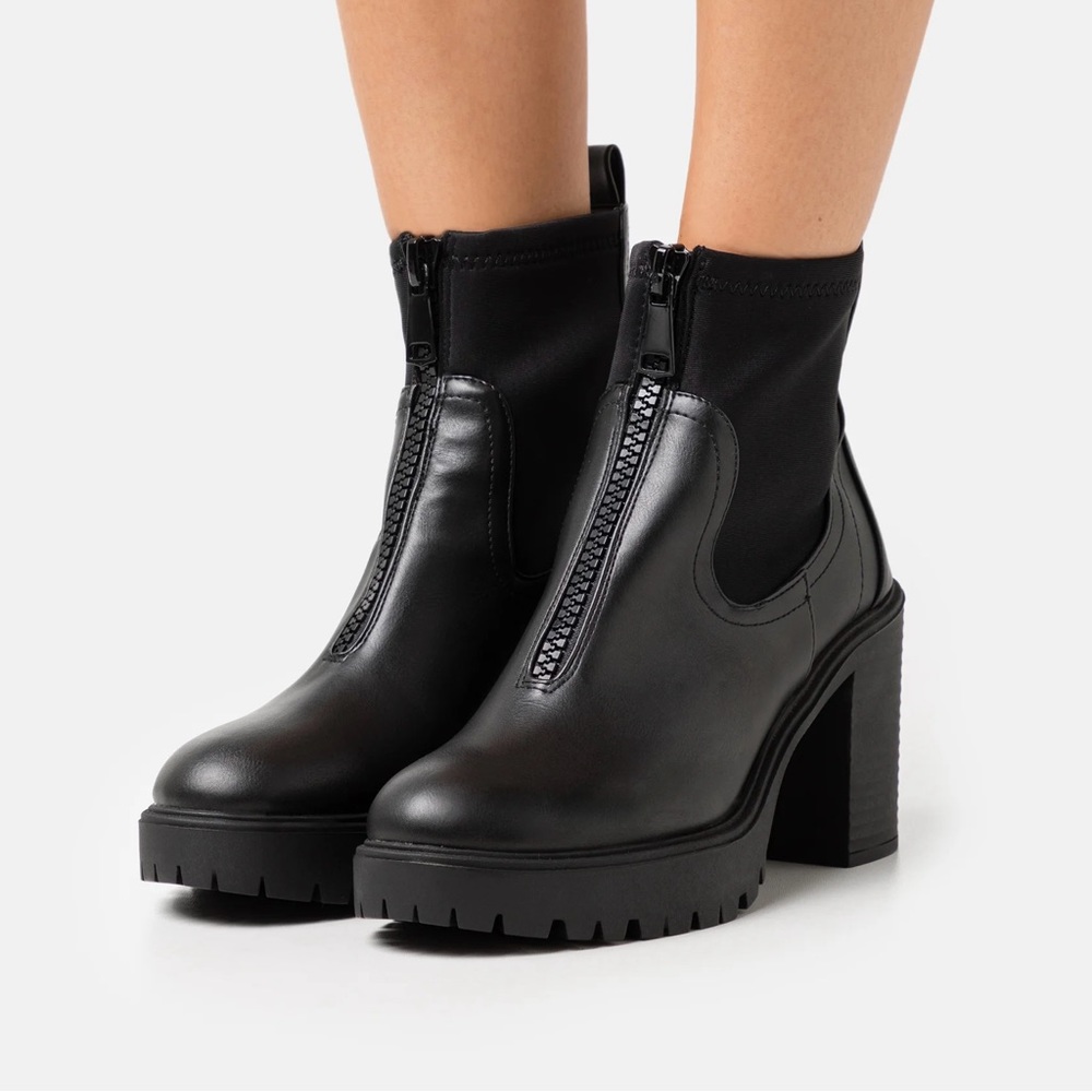 Madden Girl Truffle Lug Sole Zip Up Bootie in Black | US 7